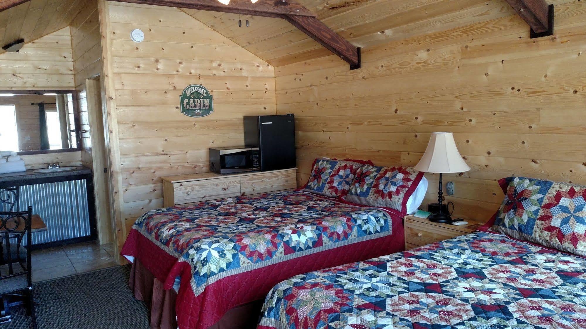 Bryce Valley Lodging Tropic Eksteriør billede